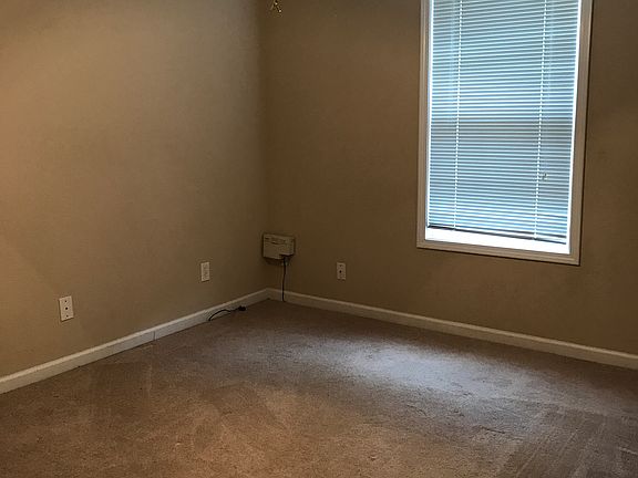 Main floor, second bedroom