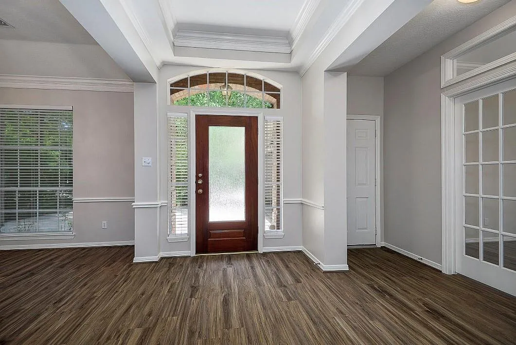 2 bed, 2.0 bath, $2,800 — Photo 3