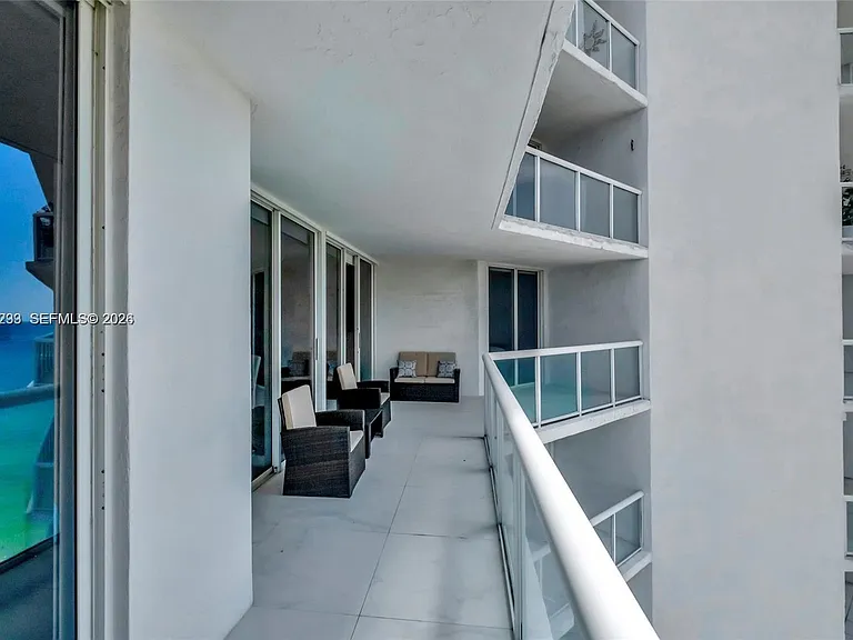 16425 Collins Ave #1612 — Photo 11