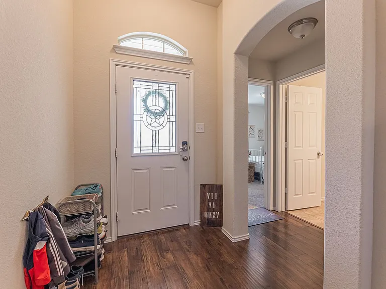 207 Christopher Dr — Photo 22
