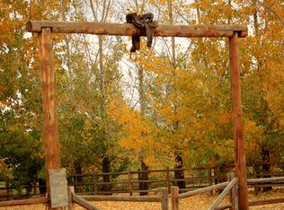 16 River Rock Ln, Nampa, ID 83687