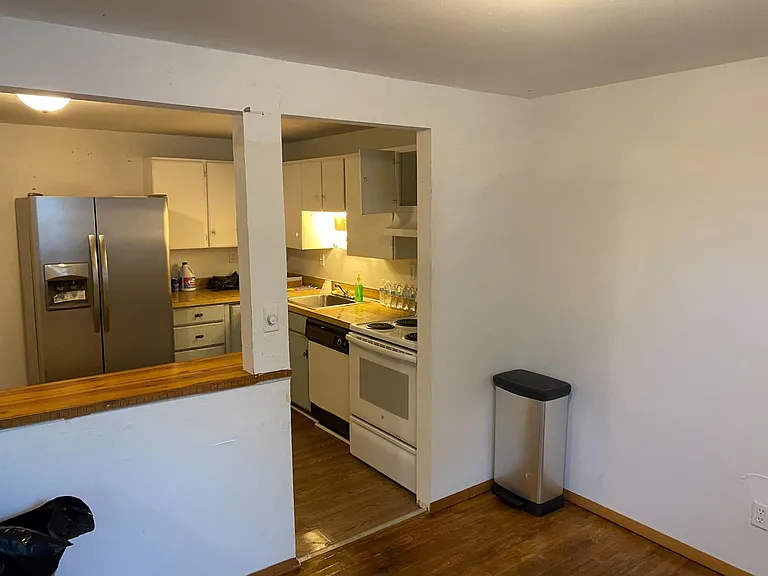 5498 Trastevere Rd — Photo 3