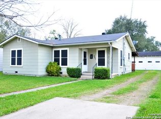 801 Buena Vista Ave, Victoria, TX 77901
