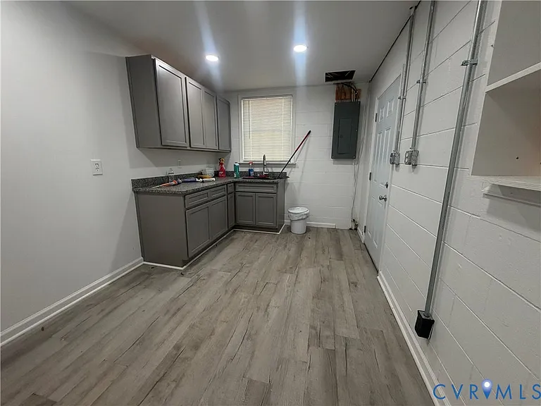 211 Jefferson Ave — Photo 21