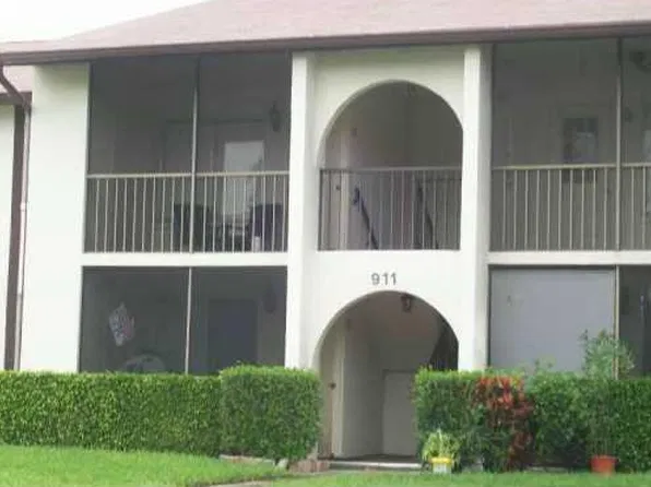4956 Sable Pine Cir, West Palm Beach, FL