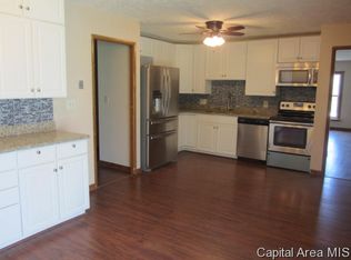 56 N Oxford Rd, Springfield, IL 62702