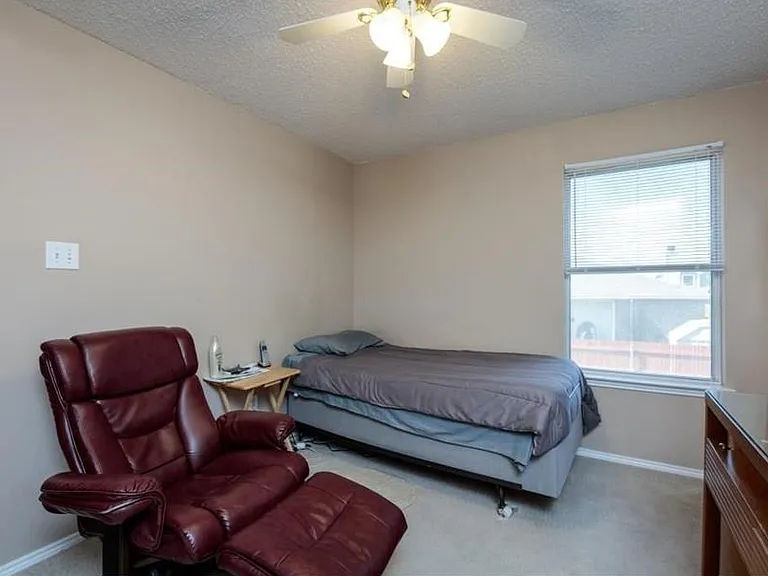 8721 Limestone Dr — Photo 6