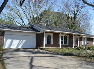 411 Hillcrest Dr, Heber Springs, AR 72543