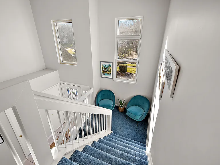 1237 Woodcrest Ct — Photo 28