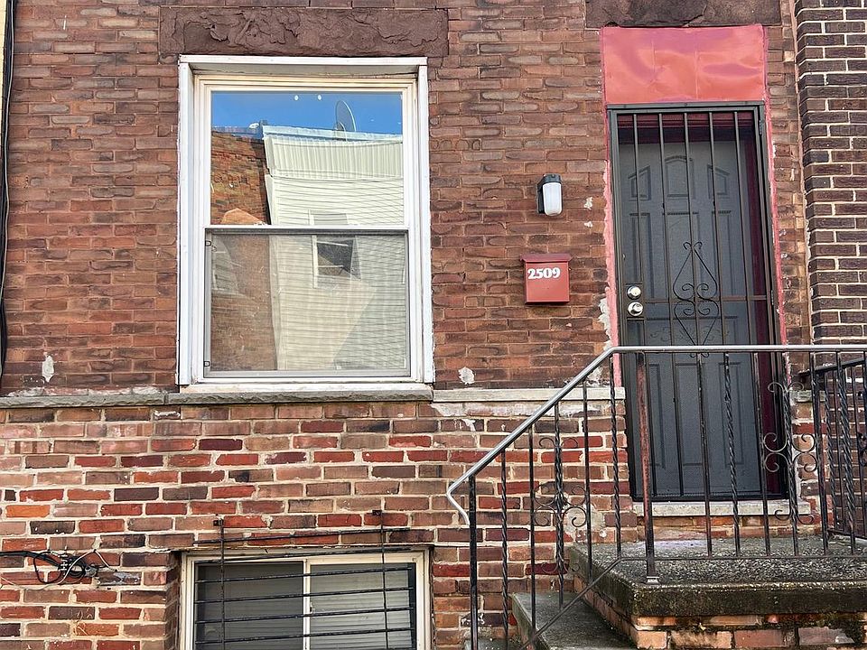1st image of 2509 S Sheridan St