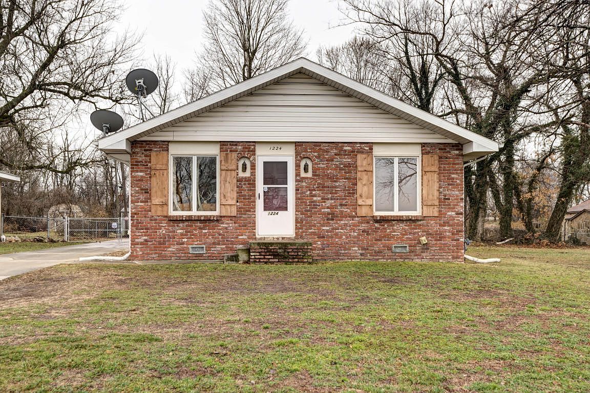 1224 W Norton Rd, Springfield, MO 65803 Zillow