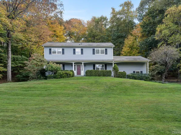 9 Whitlaw Lane, Chappaqua, NY 10514