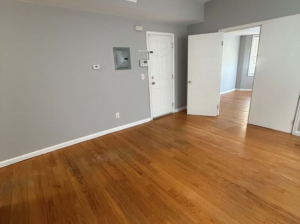 209 S 10th St #4610602