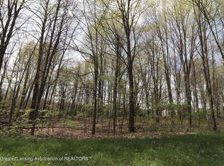 2635 Navigator Ln, Lansing, MI 48911