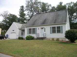 17 Woodland Dr, Hudson, MA 01749
