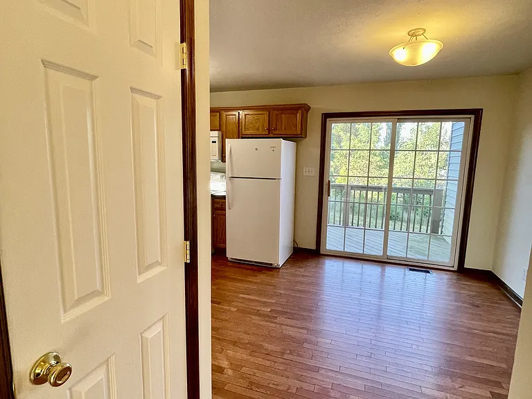2528 Old Forest Rd #A — Photo 5