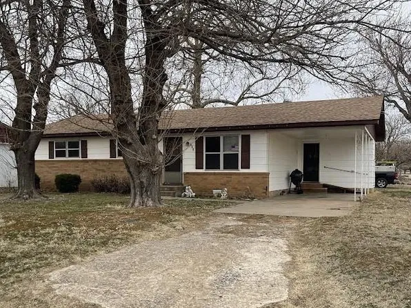 201 N Woods St, Ames, OK 73718