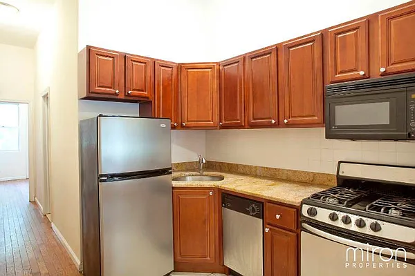 Rented by Miron Properties | media 7