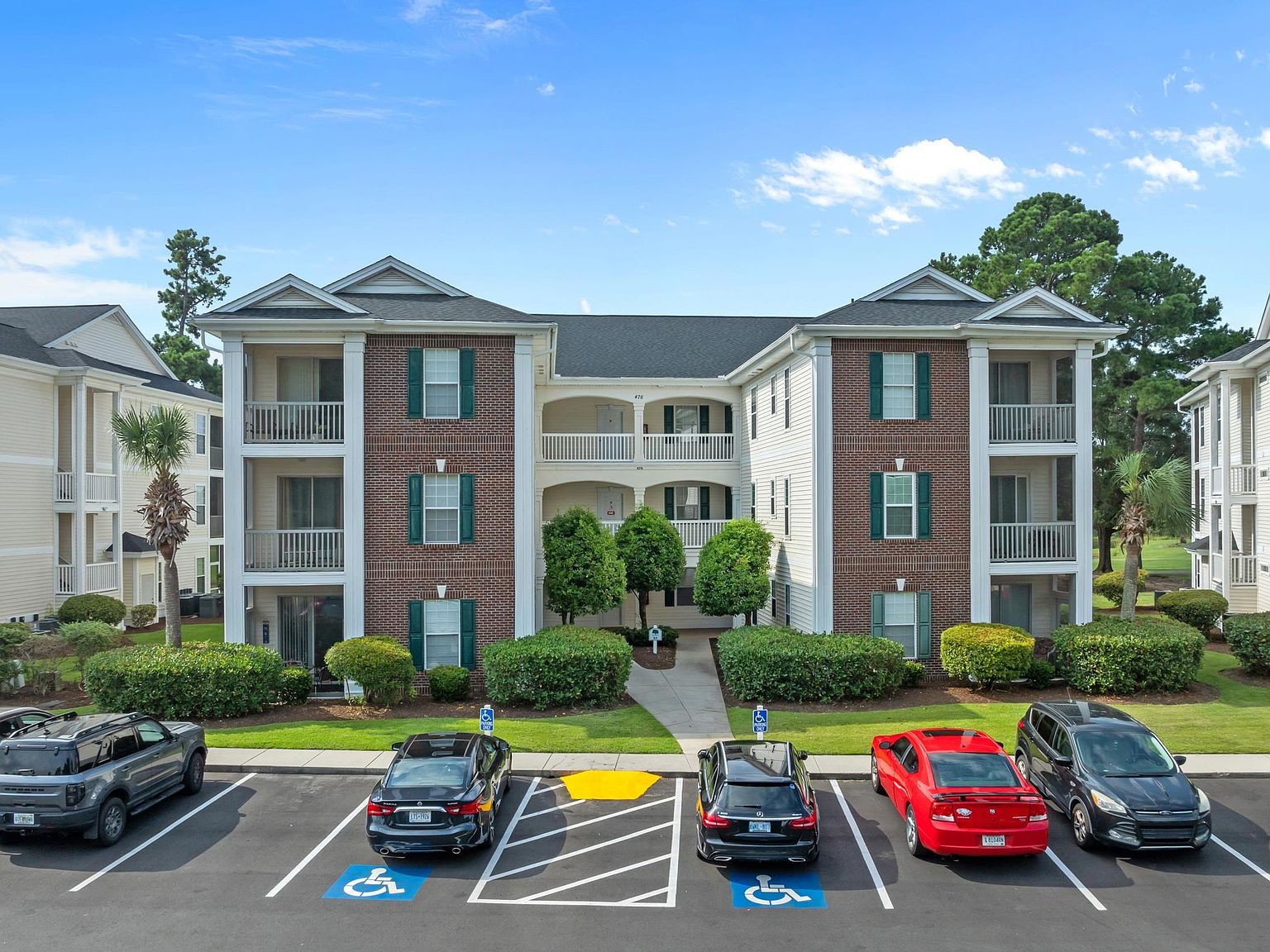 476 River Oaks Dr. #64 C