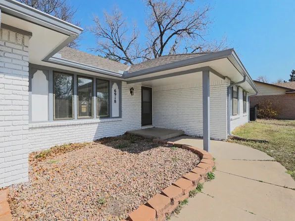 6918 E Newbury Cir, Wichita, KS 67226