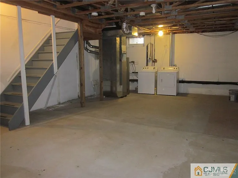 0-239D Amboy Ave #239D — Photo 10