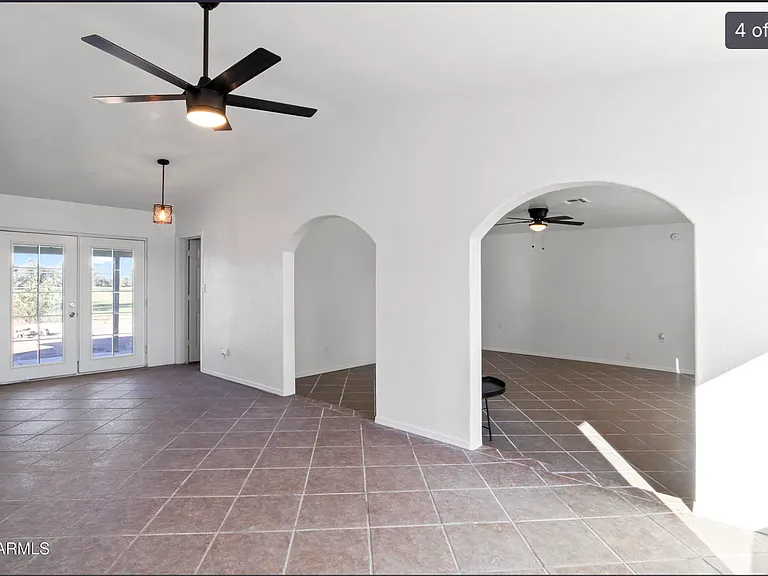 944 W Calle Tuberia — Photo 6