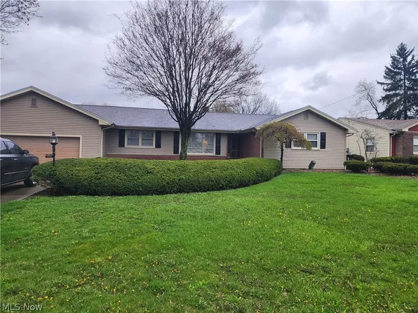 3001 Dade Ave, Youngstown, OH 44505