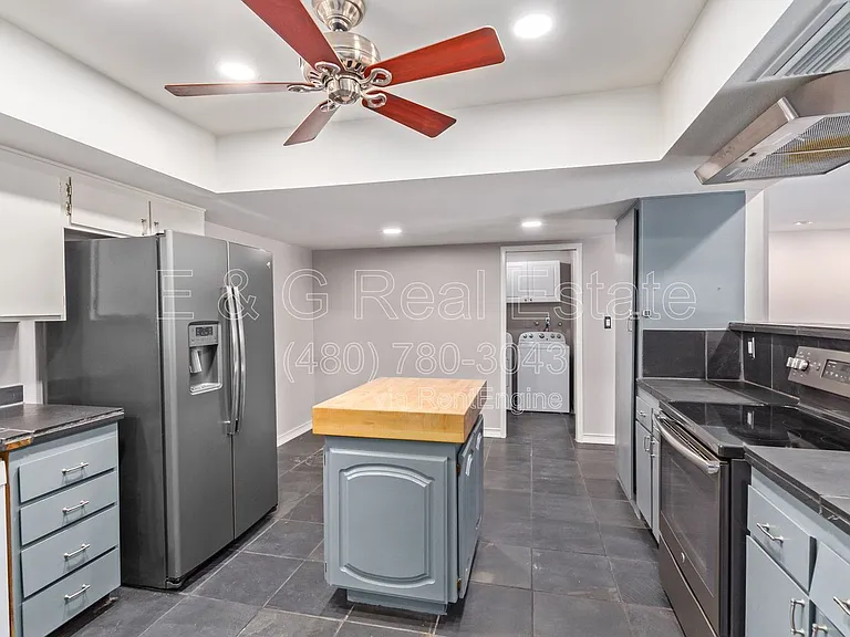 1640 E La Jolla Dr — Photo 10