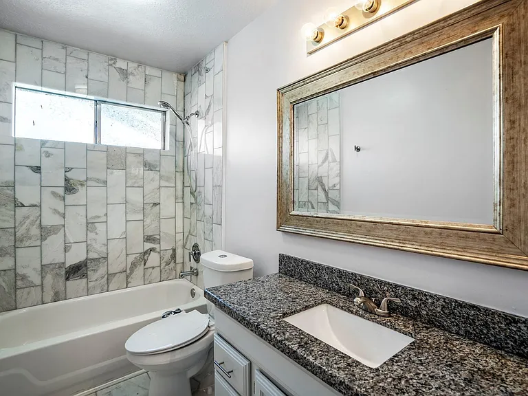 5211 Roserock Ln — Photo 25