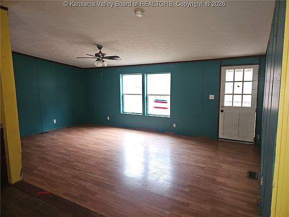 4th image of 2165 Martins Branch Rd