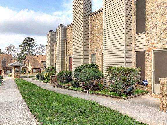 3rd image of 3230 Pearl St #4