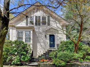 22 Creighton St, Providence, RI 02906