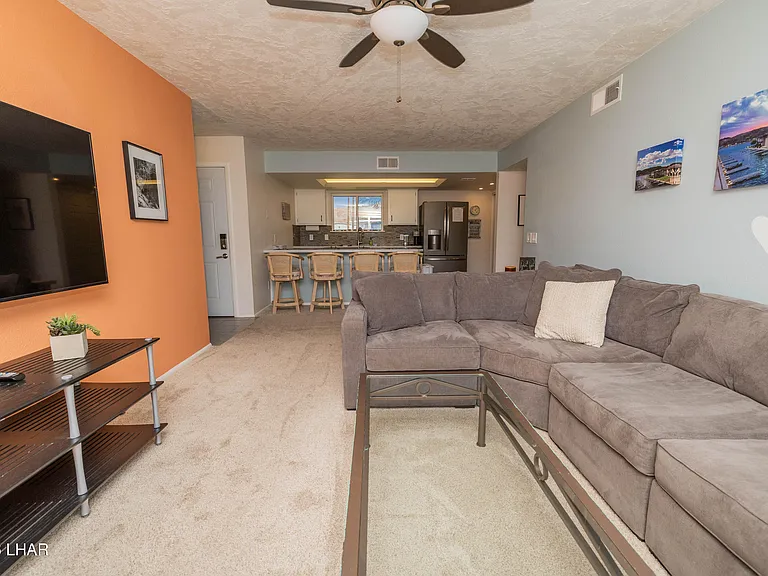 9170 Riverside Dr #24 — Photo 11