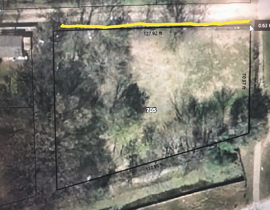 2nd image of 705 N Grove St