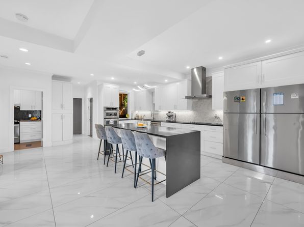 4 bedroom rental in West Vancouver — photo 7