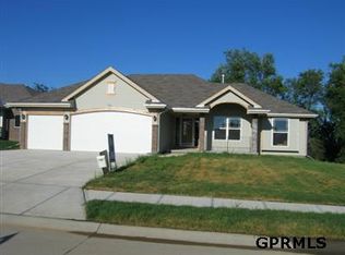 301 S 8th Circle St, Springfield, NE 68059