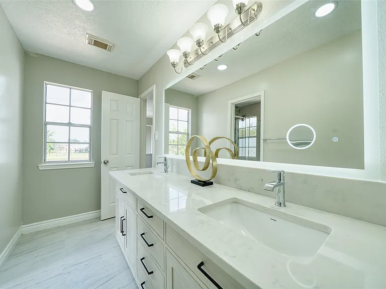 619 Green Belt Dr — Photo 29