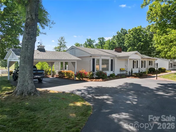 1687 Sexton Rd #5, Denton, NC 27239