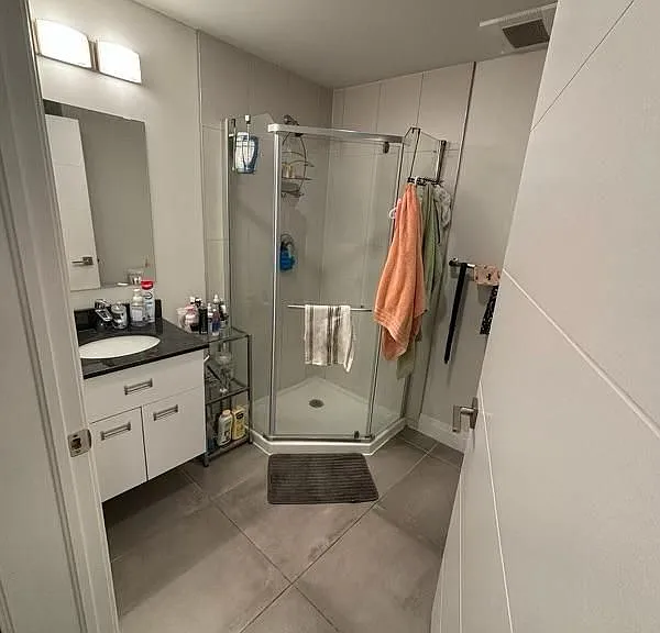 652 Princess St #921 — Photo 23