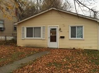 825 Melrose Ave, Pontiac, MI 48340