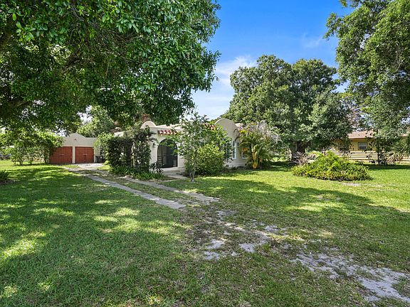 4th image of 2509 Sunrise Boulevard
