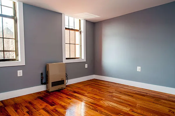 Rented by Nooklyn NYC LLC | media 78