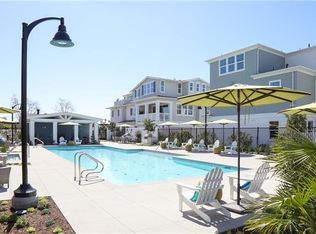 1215 Winslow Dr, Newport Beach, CA 92660