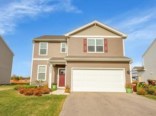 6908 Spruce Ct, Wonder Lake, IL 60097