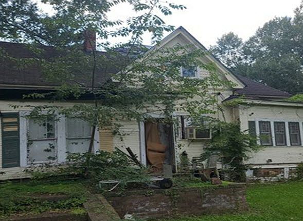 2nd image of 545 S Railroad Ave