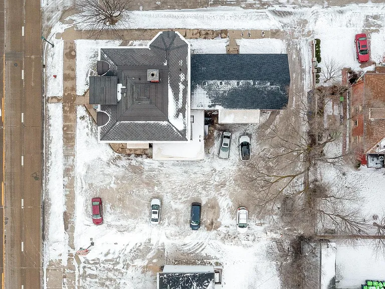 701 Center Ave #11 — Photo 15