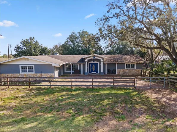 37224 Apiary Rd, Grand Island, FL 32735