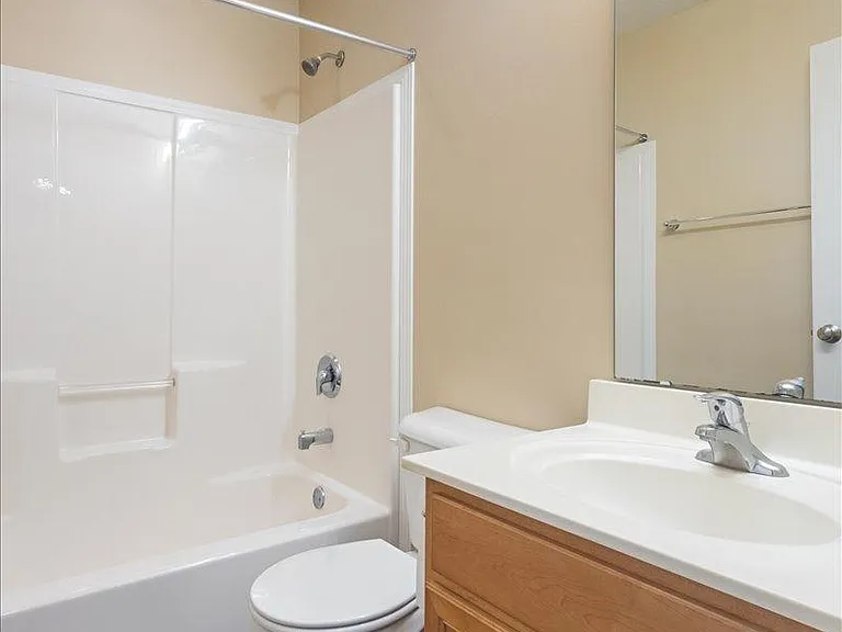 13310 Golden Gate Dr W — Photo 26