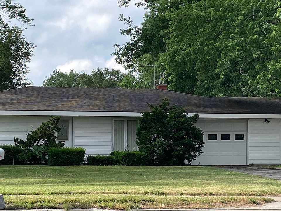 1st image of 1105 College Ave