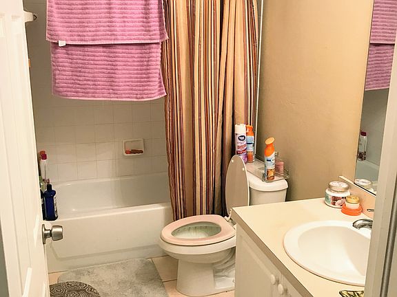 3rd image of 339 Harry Ave S